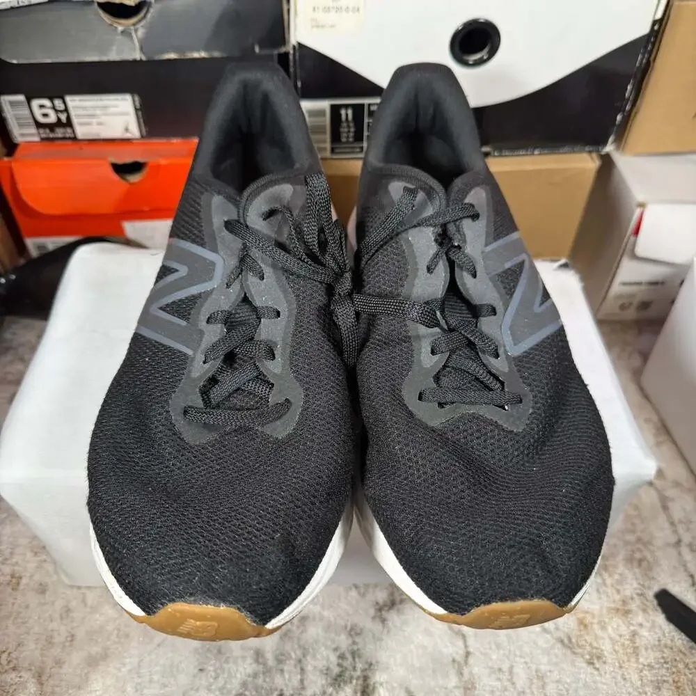 New Balance Fresh Foam Arishi v4 Men's Running Shoes Black Silver